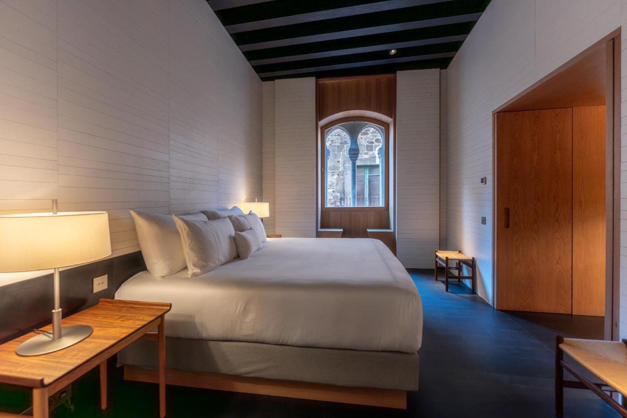 Atrio Hotel Caces Eksteriør billede